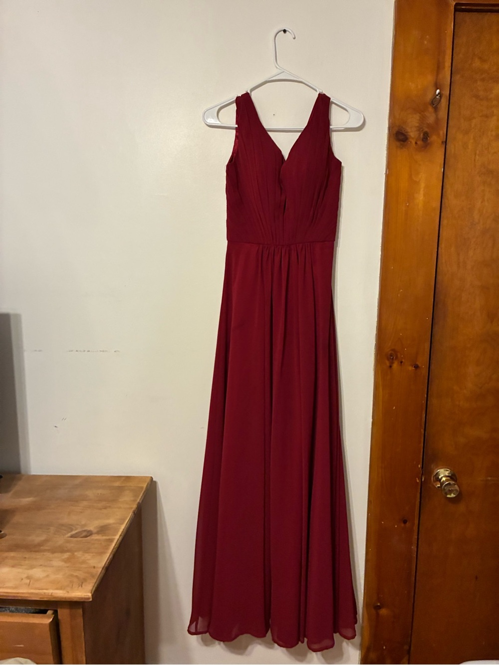 Sleeveless V-Neck Burgundy Maxi Dress bridesmaid dress